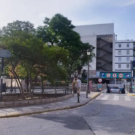 アパート Spinola セビリア